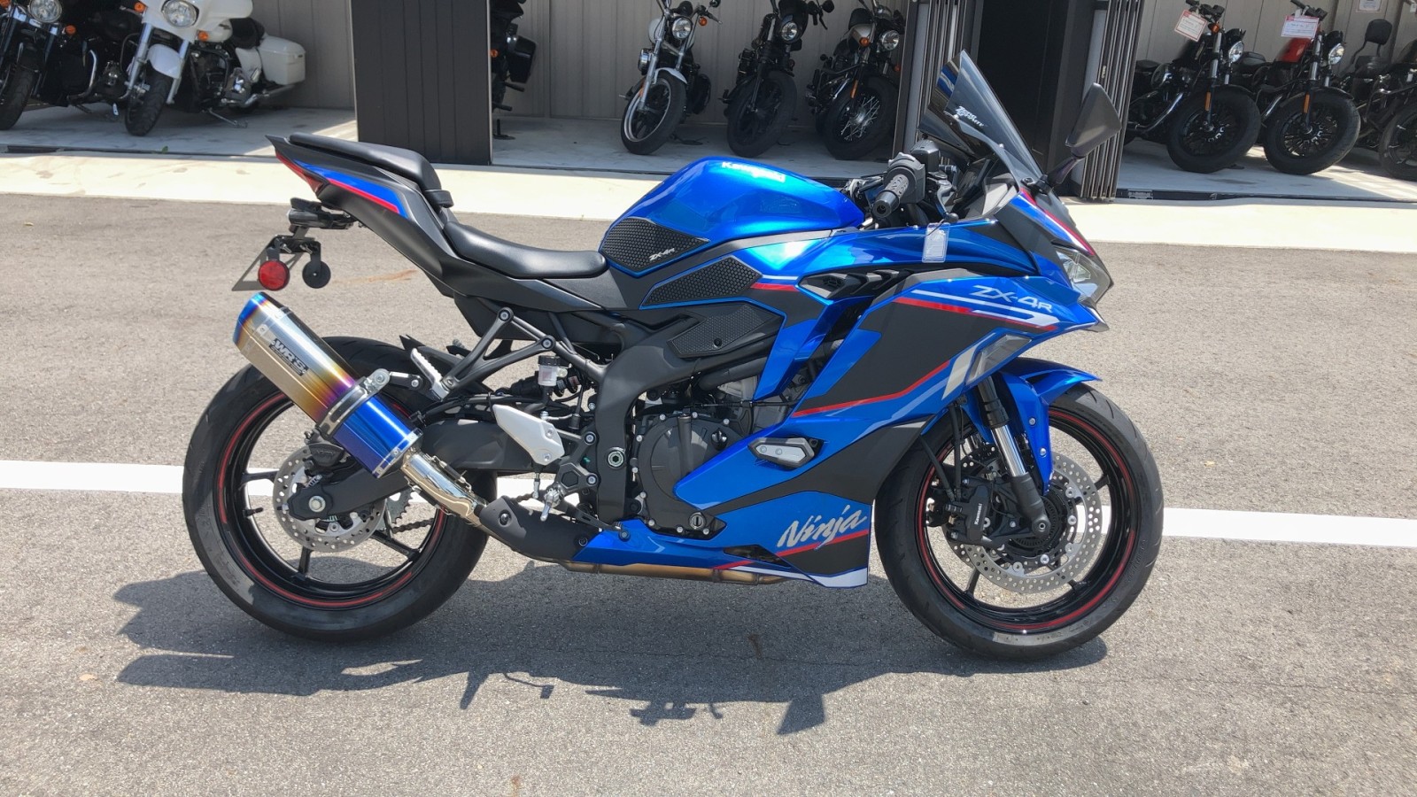 Ninja ZX-4R SE ダブルアールズマフラー フェンダーレス ETC2．0