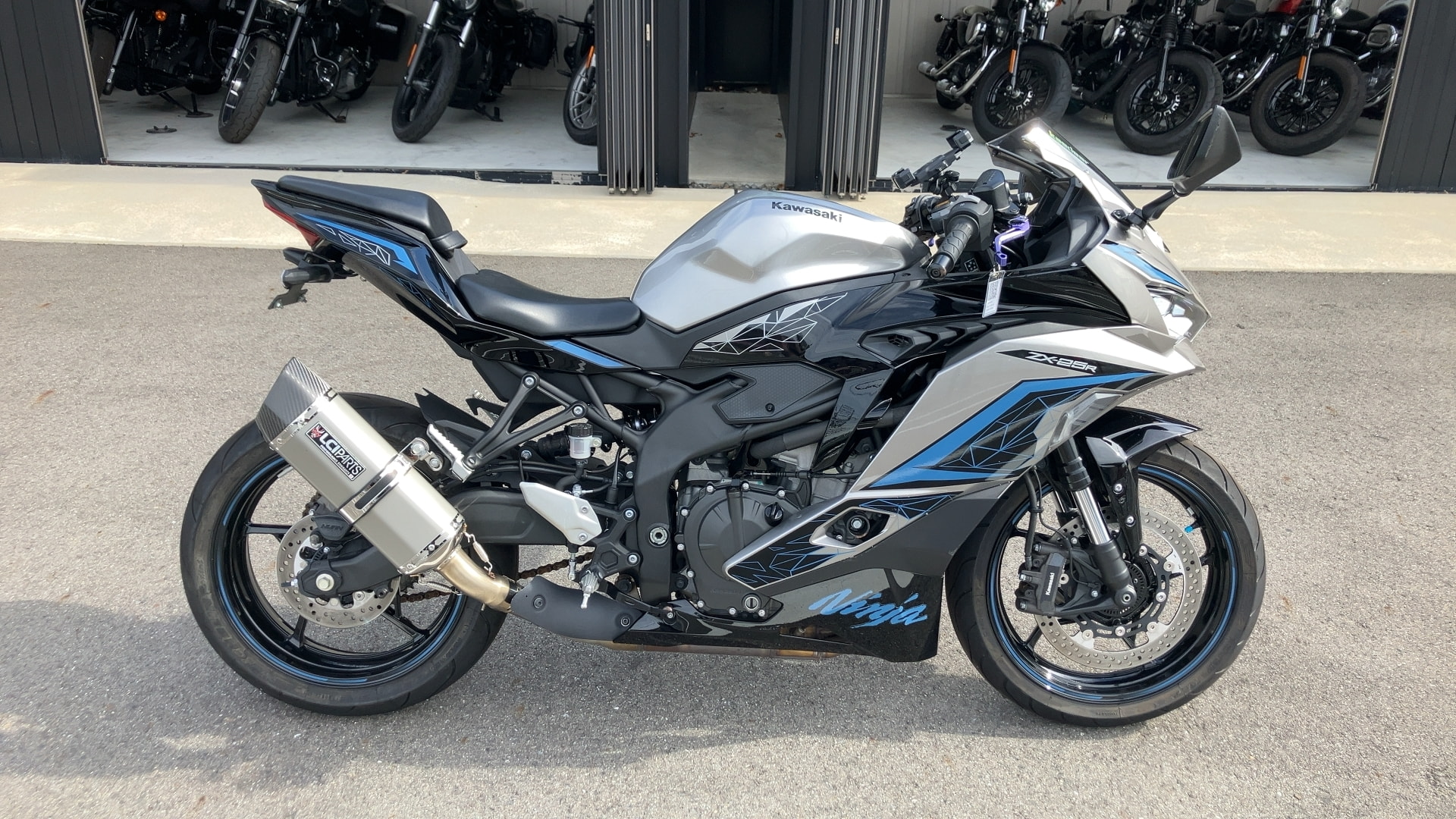 Ninja ZX-25R SE 社外マフラー カスタムレバー - KAWASAKI | CHAMPION
