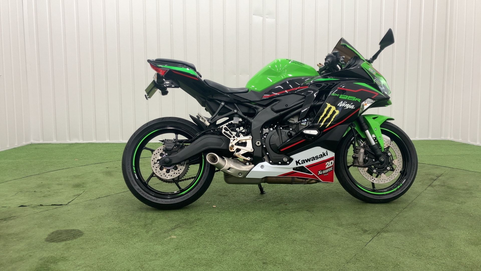 Ninja ZX-25R SE - KAWASAKI | CHAMPION 76 | チャンピオン 76
