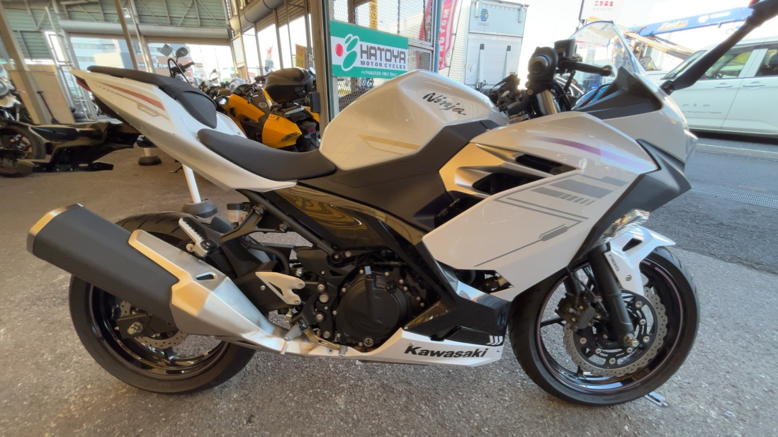 haveaniceday88さん専用 Kawasaki Motorcycle 1988 OEM Parts Diagram for Rear Wheel