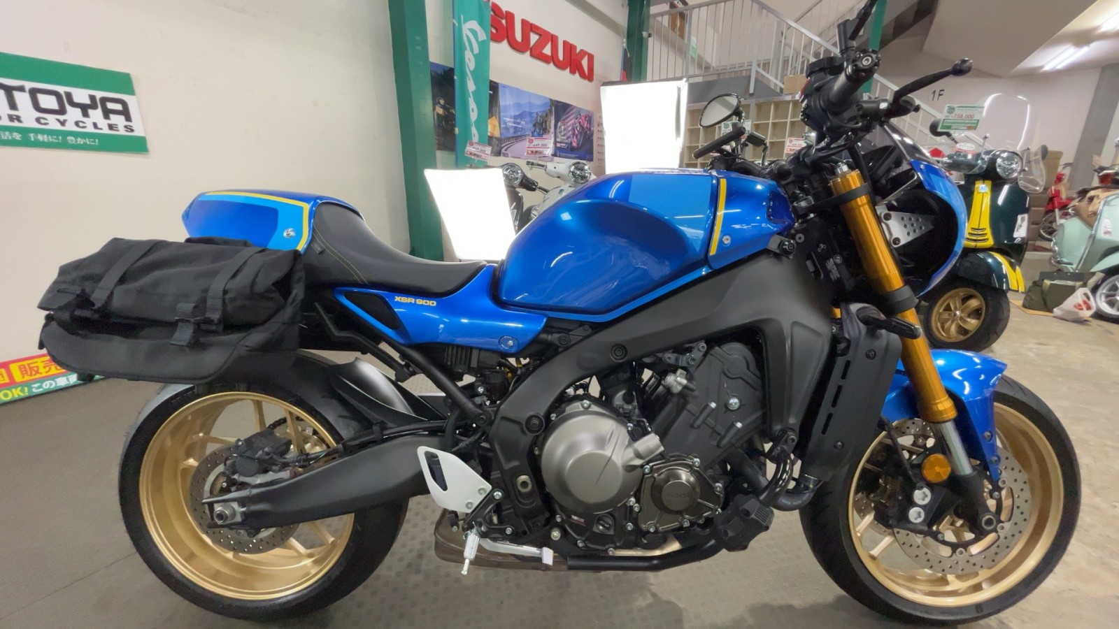 ヤマハXSR900 2022年式純正シート